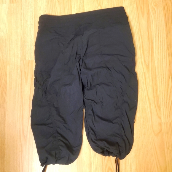 Dance Studio Capris - Picture 2 of 3